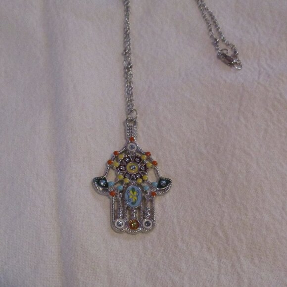 Hamsa Pendant Necklace Colorful and Napier Choker Silver Tone Metal - Picture 9 of 11